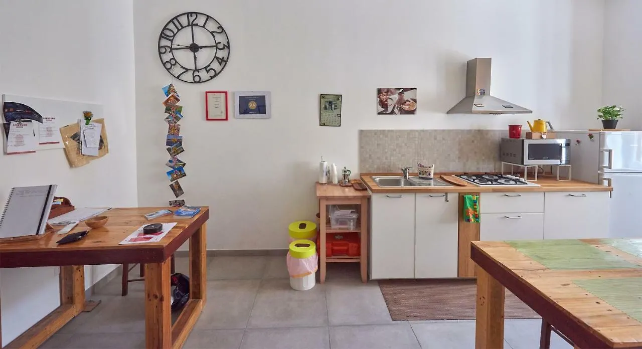 *** Bed & Breakfast Aperture B&B Naples Italy